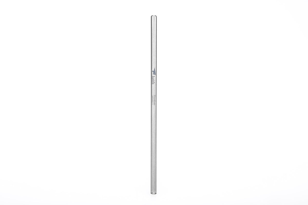 白背景に立てられたKEITH Titanium Ti3703ストレートストロー