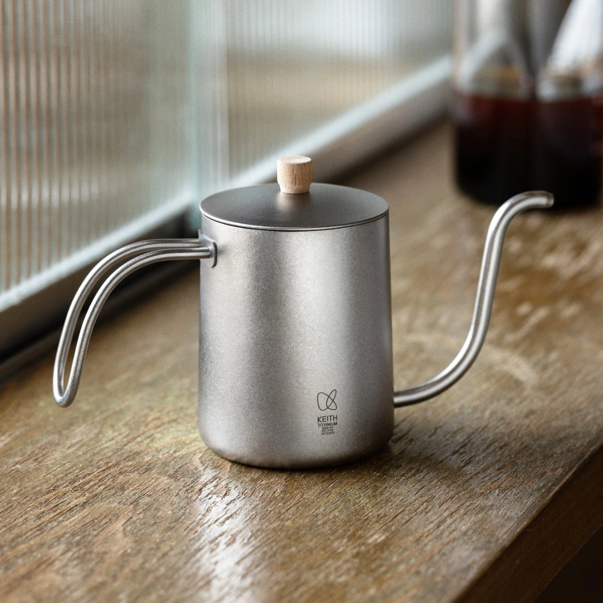KEITH Titanium Handled Kettle, 350 ml- Ti3626