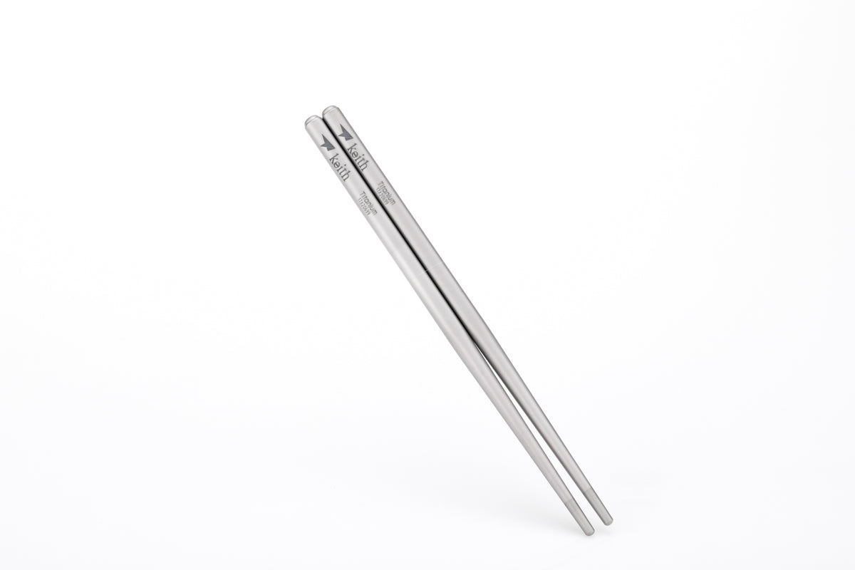 Angled view of the Keith Titanium Ti5626 portable chopsticks on a white background