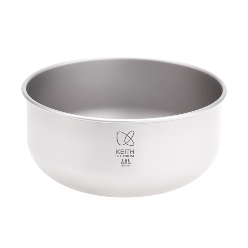 Close front view of the Keith Titanium Ti8701 1.8 L ultralight salad bowl on a white background