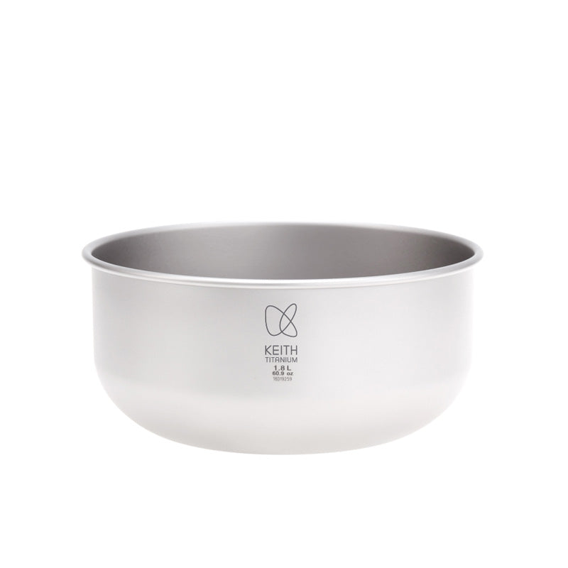 Keith Titanium Ti8701 1.8 L ultralight salad bowl on a white background
