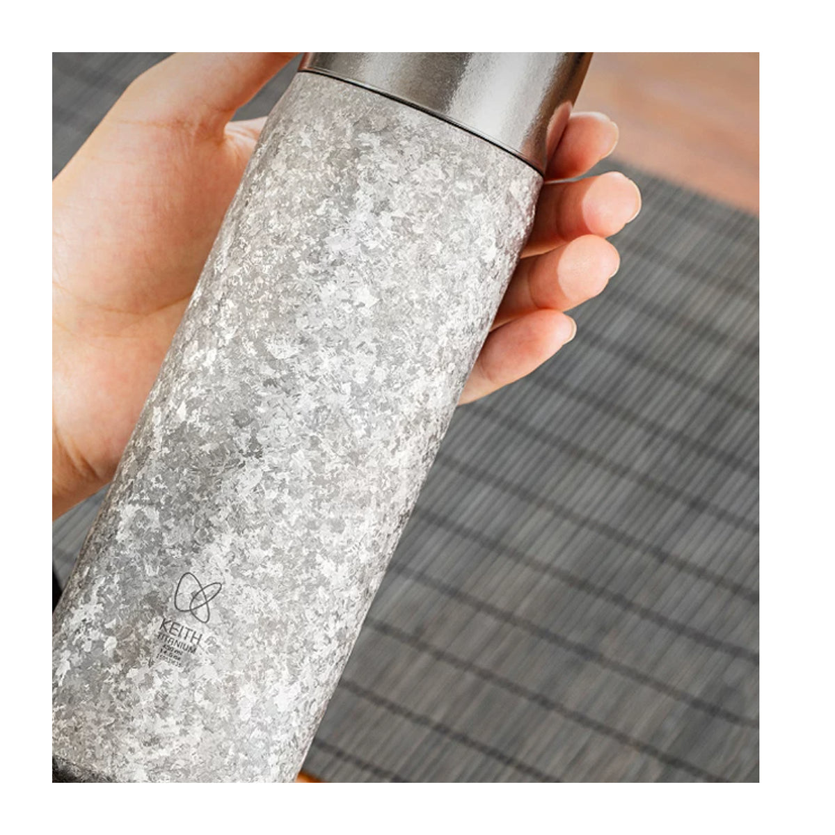 KEITH チタン製真空断熱ボトル 茶こし付き 430mL / 14.5 fl oz - Ti3107